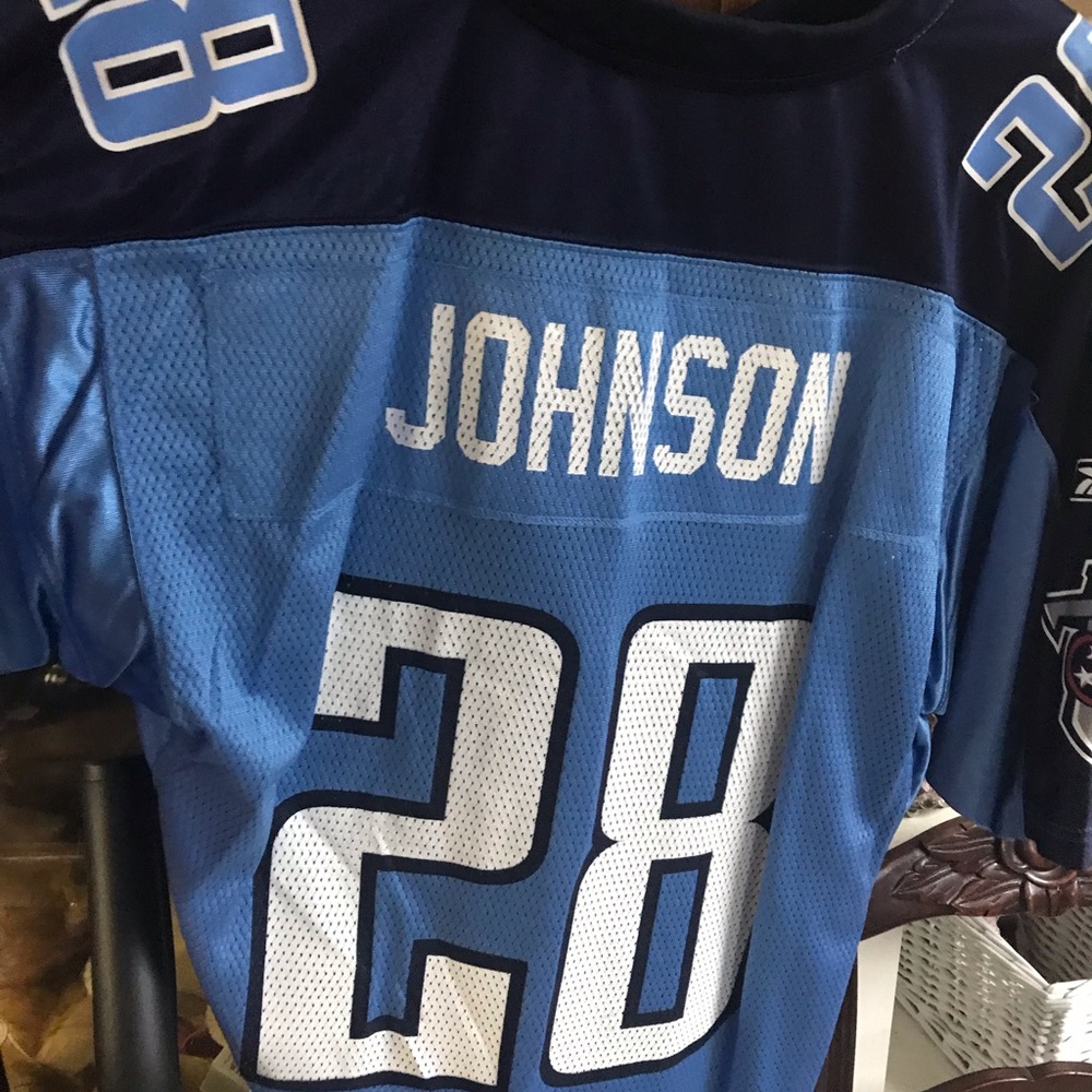 Chris Johnson Titans XL Jersey